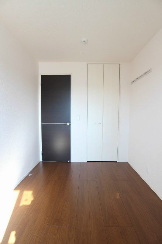 その他部屋・スペース　全居室収納付で、お荷物の置き場にも心配不要です。