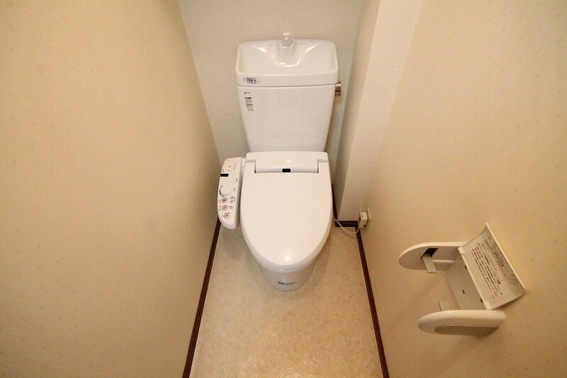 トイレ　※写真は類似です