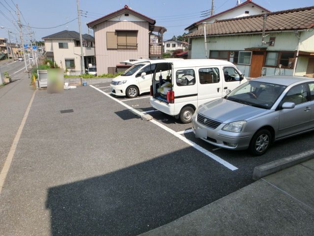 駐車場　満車の場合は近隣の月極め駐車場お探しします。
