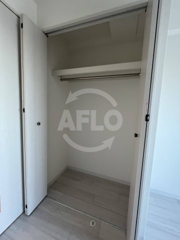 収納　フォーリアライズ弁天町クロス　収納