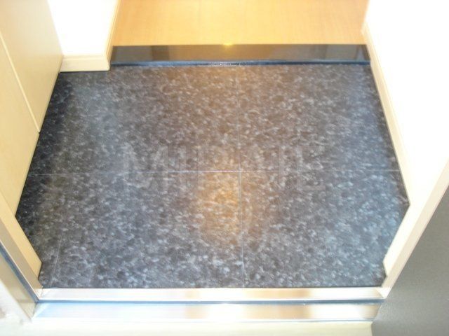 玄関　物件画像