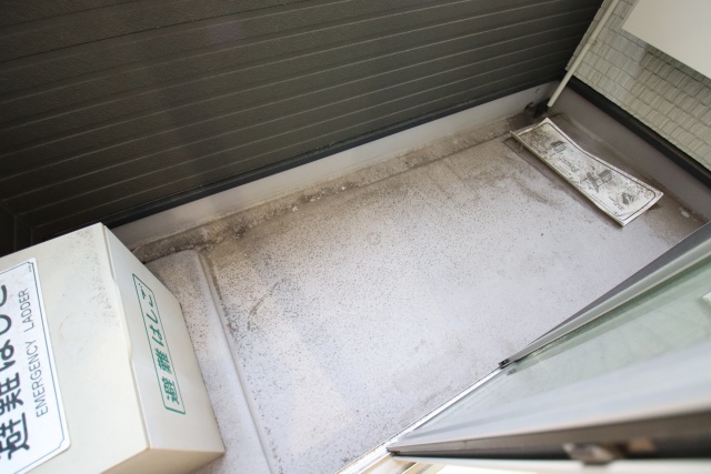 バルコニー　※別室の参考写真の為、現況優先です。