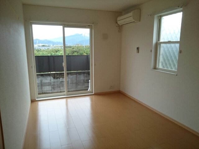 居室・リビング　ゆったりとしたリビングです