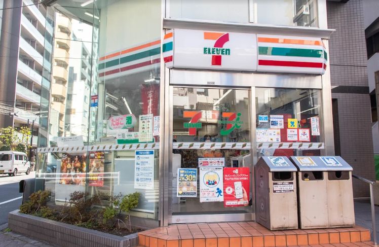 コンビニ　セブンイレブン墨田緑4丁目店（コンビニ）まで52m