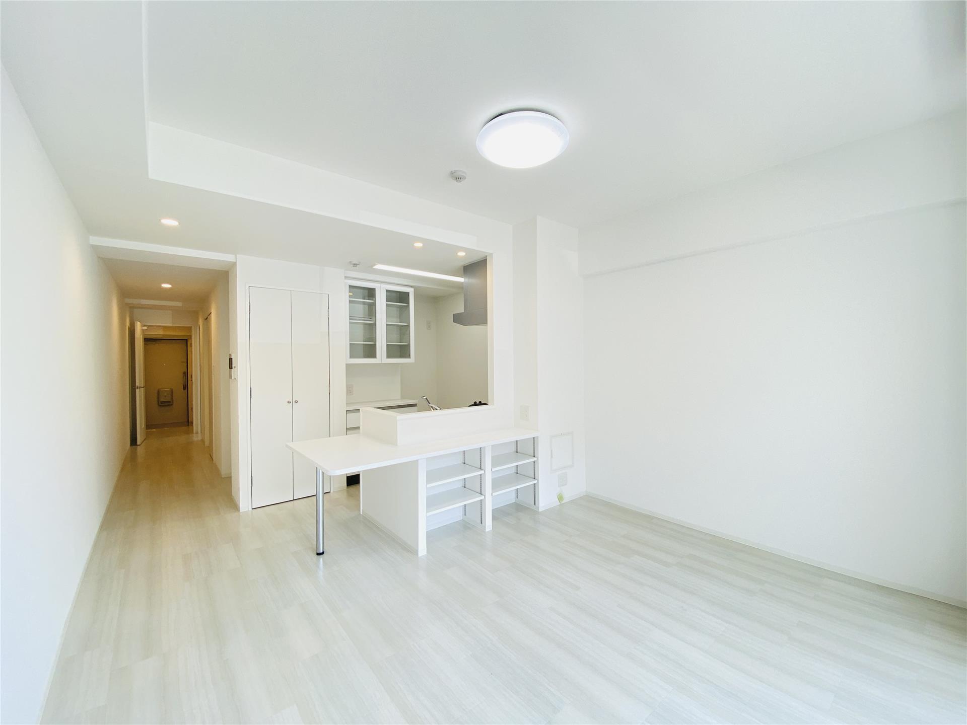 居室・リビング　※同物件同タイプ別室の写真です