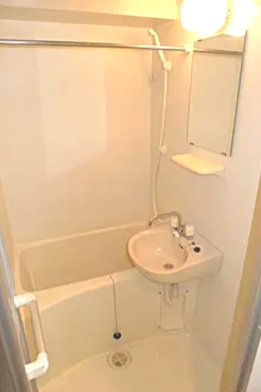 バス・シャワールーム　浴室