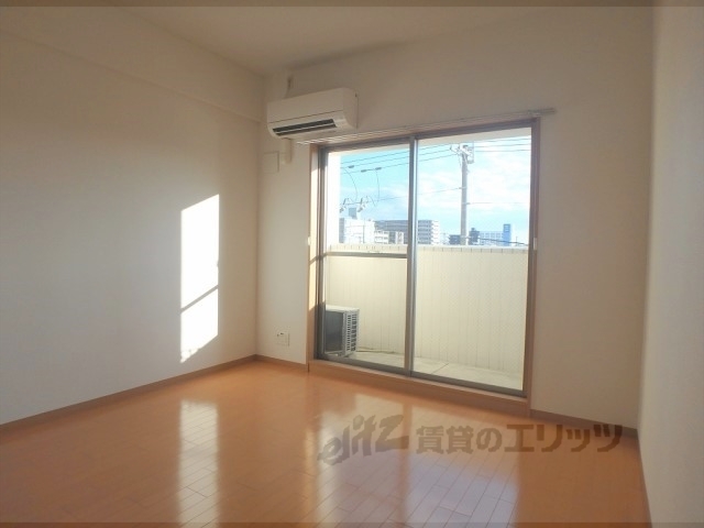 居室・リビング　洋室