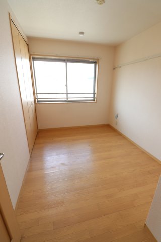 居室・リビング　同物件、同間取り、別号室の写真です