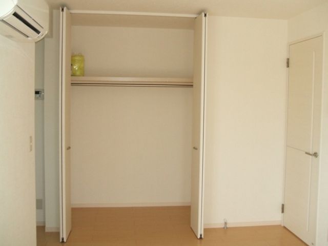 収納　クローゼット