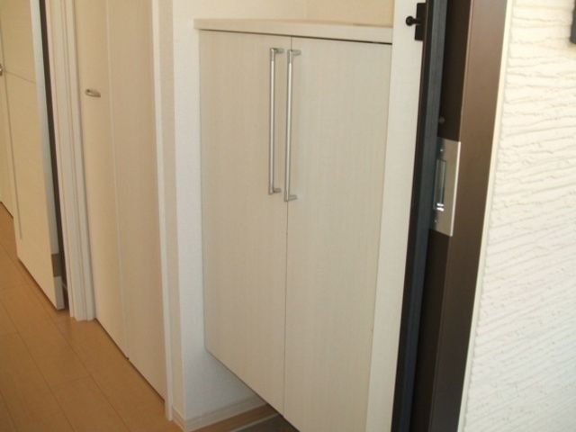 その他設備　シューズボックス