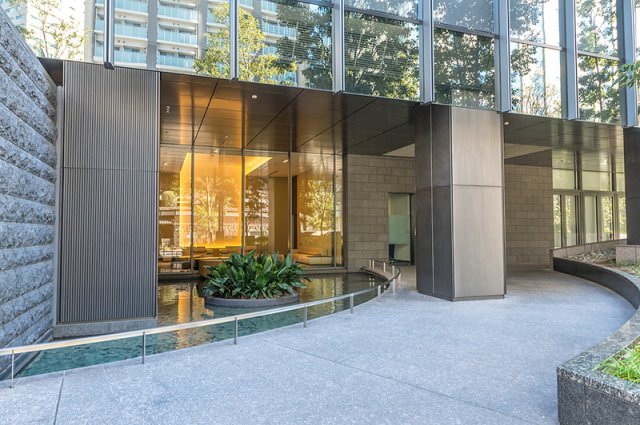 エントランス　エントランス