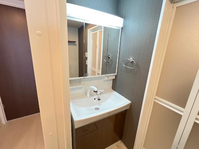 洗面設備　洗髪洗面化粧台（イメージ）