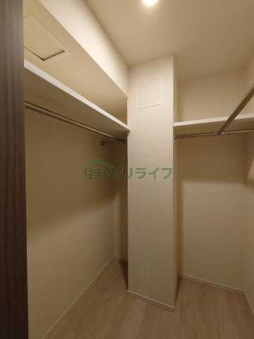 収納　クレヴィア新宿若松町