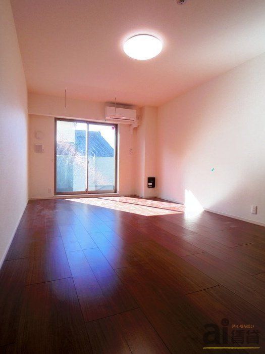 居室・リビング　※別号室写真