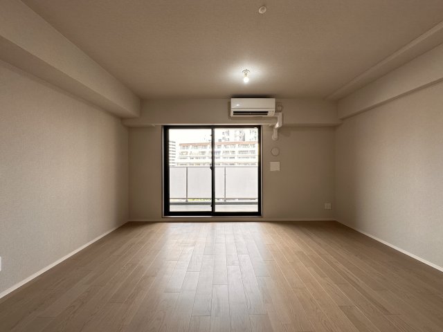 居室・リビング　同一タイプです。