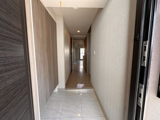 玄関　同一タイプです。