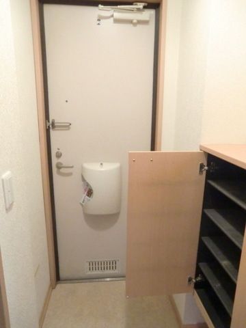 玄関　カードキー式の玄関