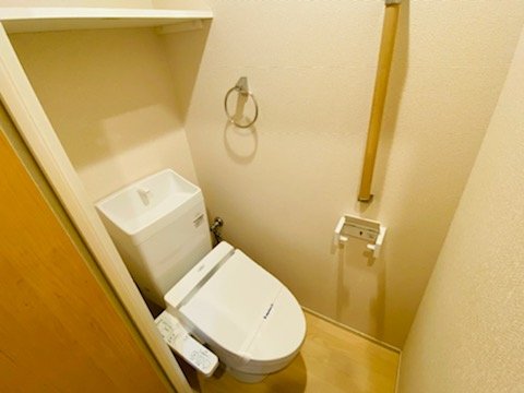 その他　温水洗浄便座