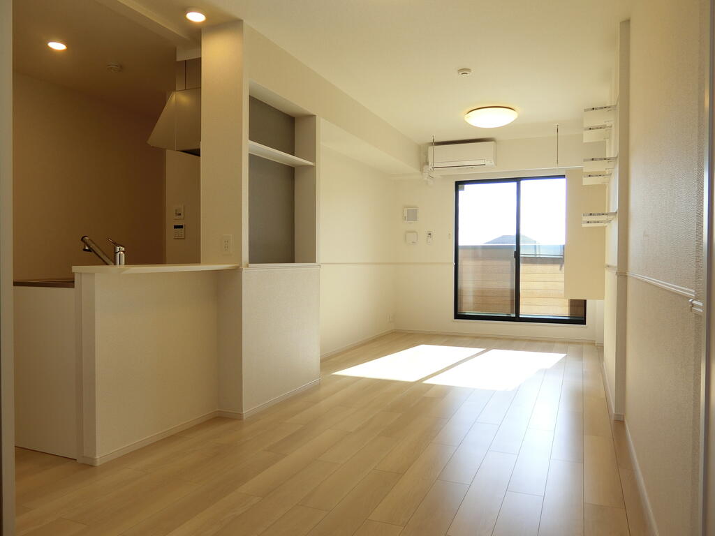 居室・リビング　室内写真はすべて同施工会社の別部屋を使用しております。