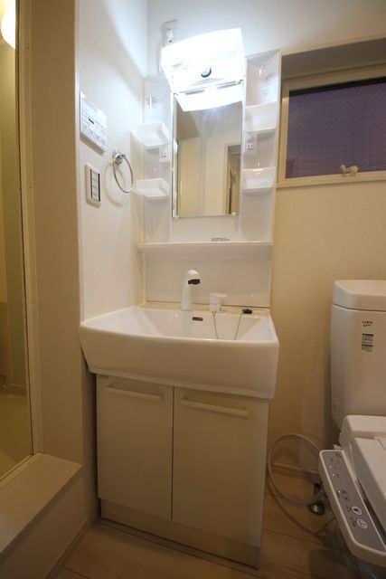 洗面設備　★嬉しい独立洗面台です★