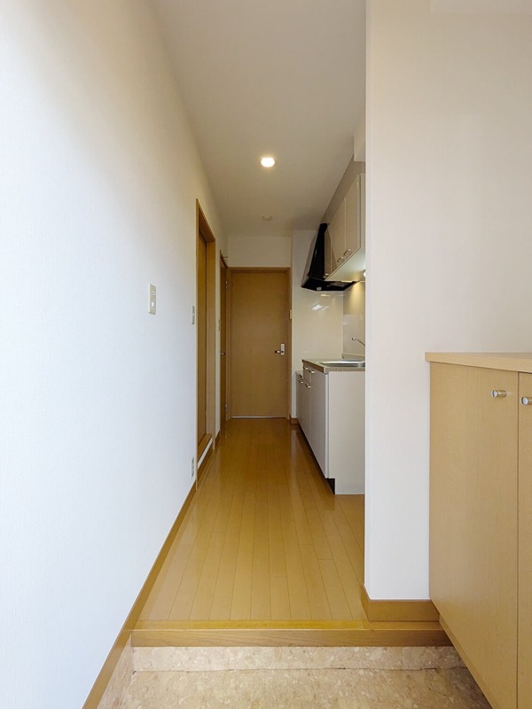 玄関　別部屋同間取