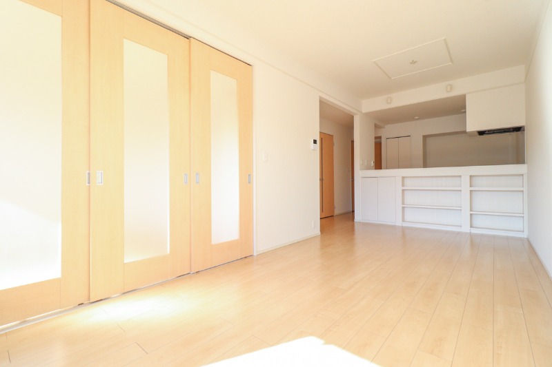 居室・リビング　図面と現状に相違がある場合には現状を優先