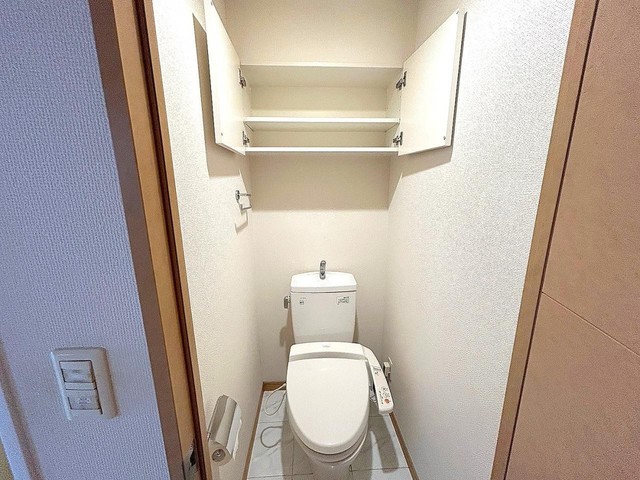 トイレ　同仕様参考写真