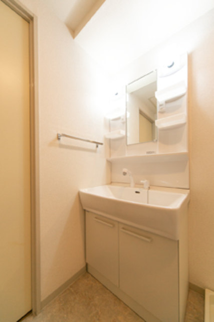 洗面設備　※写真は同タイプ住戸です