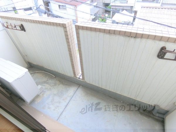 バルコニー　ベランダ