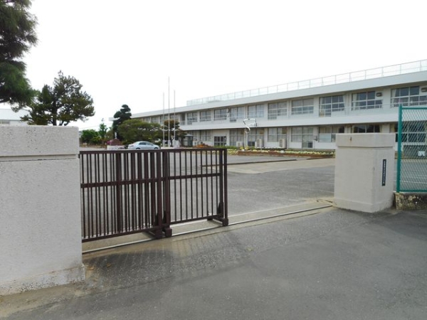 小学校　荒川沖小（小学校）まで1000m