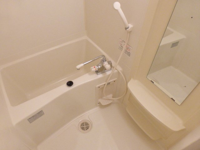 バス・シャワールーム　バス※別部屋参考写真