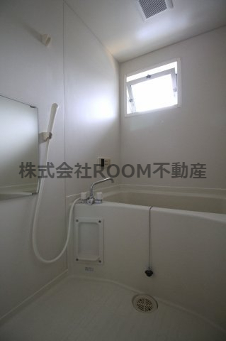 バス・シャワールーム　日々の疲れを癒すお風呂付です