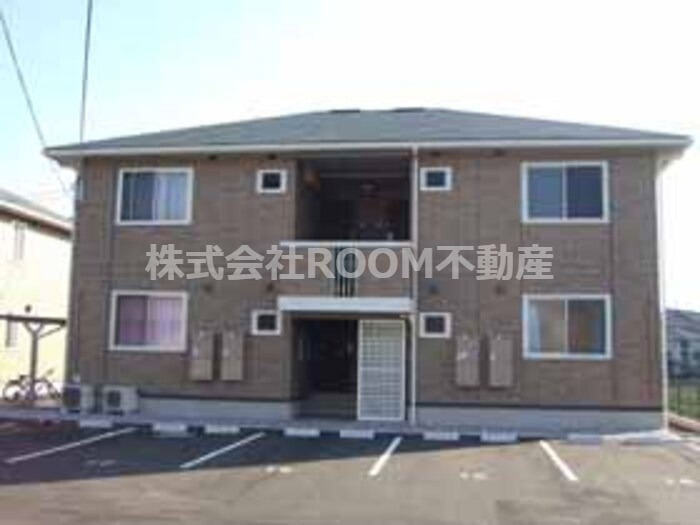 建物外観　落ち着いた雰囲気の外観です