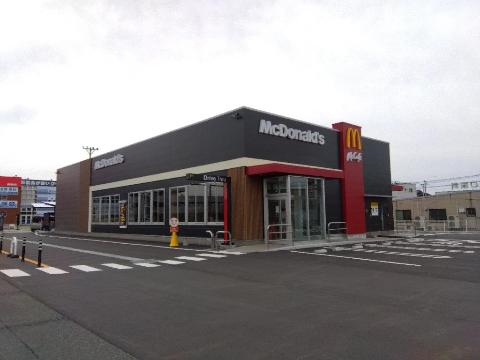 その他　マクドナルド盛岡青山店（その他）まで430m