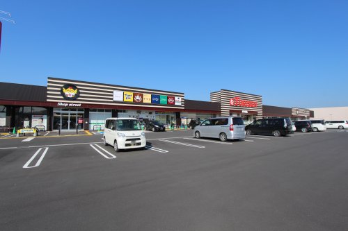 スーパー　とりせん助戸店（スーパー）まで1004m