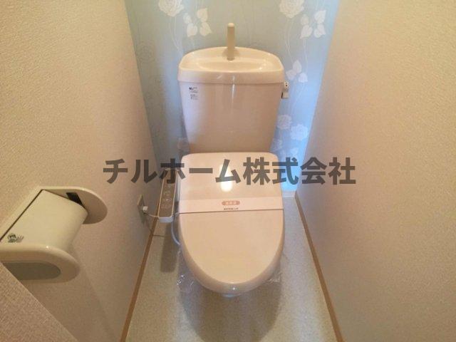 トイレ　当社、チルホームのHPもご覧ください(^^)/物件情報多数♪