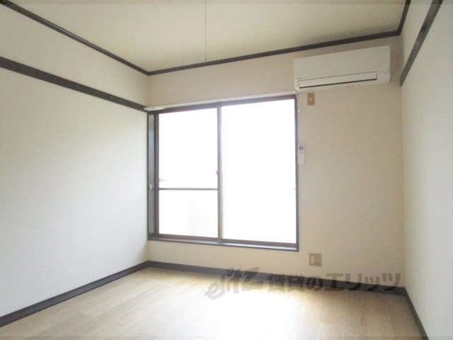 居室・リビング　居室