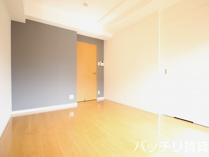 居室・リビング　同型タイプの為、現状を優先いたします。