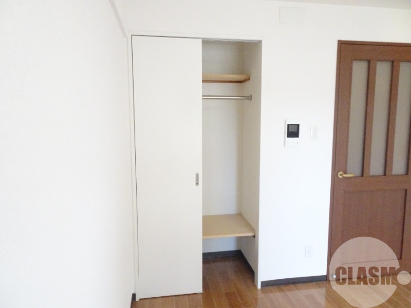 収納　クローゼット