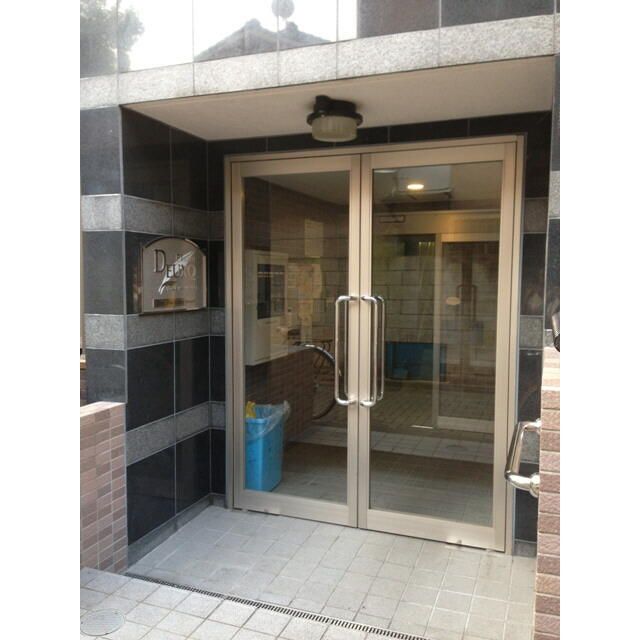 エントランス　毎日通るエントランスはこのようになっています