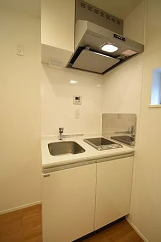 キッチン　別部屋の写真を使用しております。