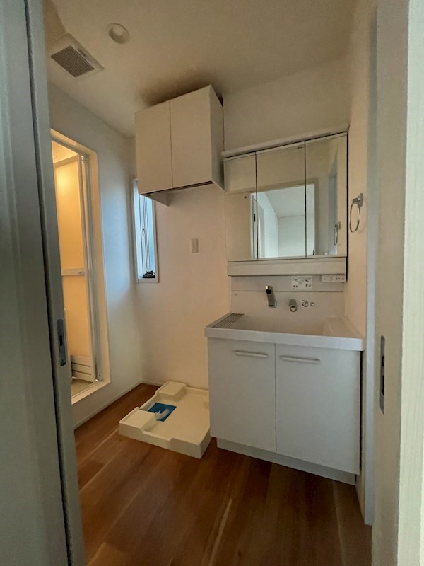 洗面設備　※同物件別号室