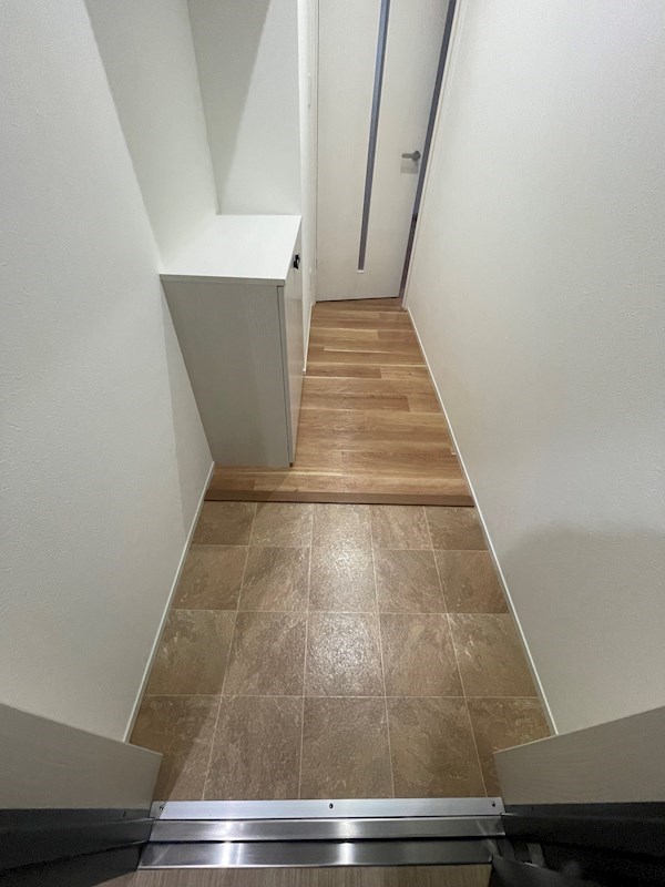 玄関　※同物件別号室