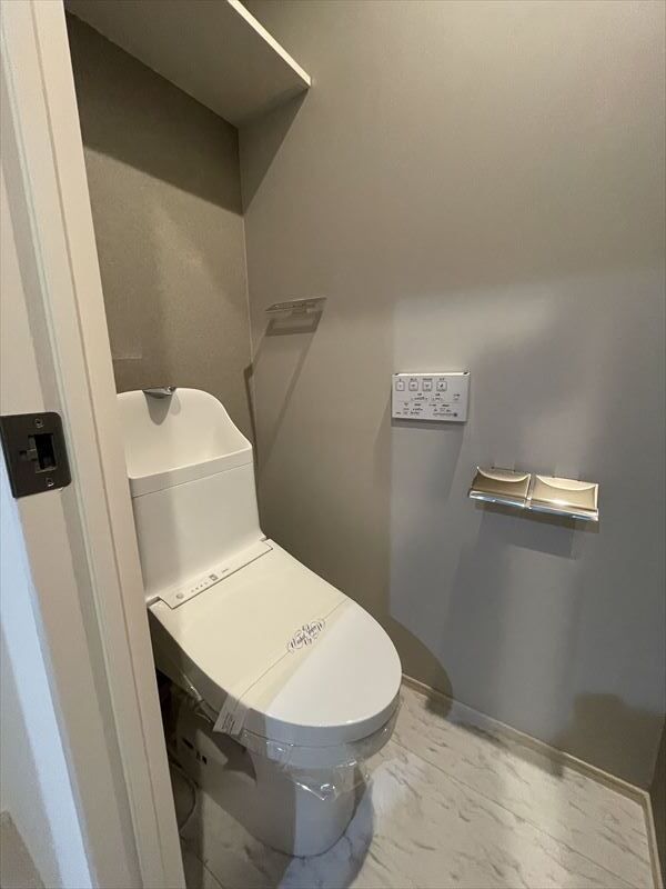トイレ　ゆったりとした空間のトイレです
