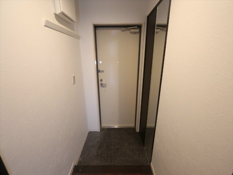 玄関　玄関　シューズボックス