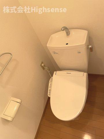 トイレ　シンプルで使いやすいトイレです