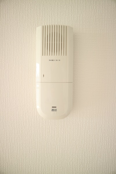 その他設備　インターホン、レトロで可愛い♪