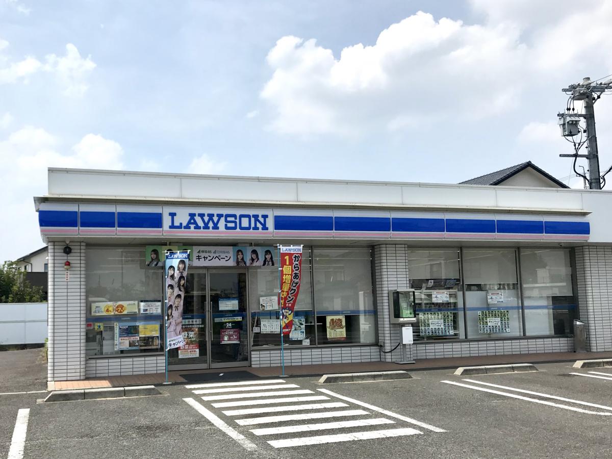 コンビニ　ローソン一宮千秋町加納馬場店（コンビニ）まで640m