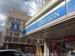 コンビニ　ローソン那覇ハーバービュー通り店（コンビニ）まで185m