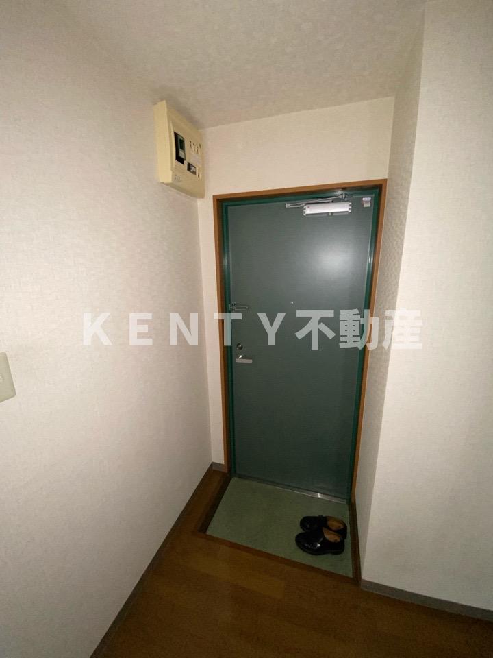 玄関　落ち着いた玄関です